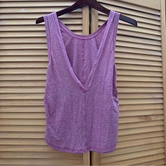 Lululemon Athletica Pink V Neck Tank Top Size 4 - Picture 1 of 6